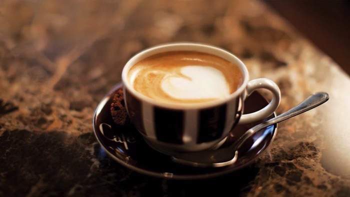 Celebrity Cruises Il Secondo Bacio.jpg